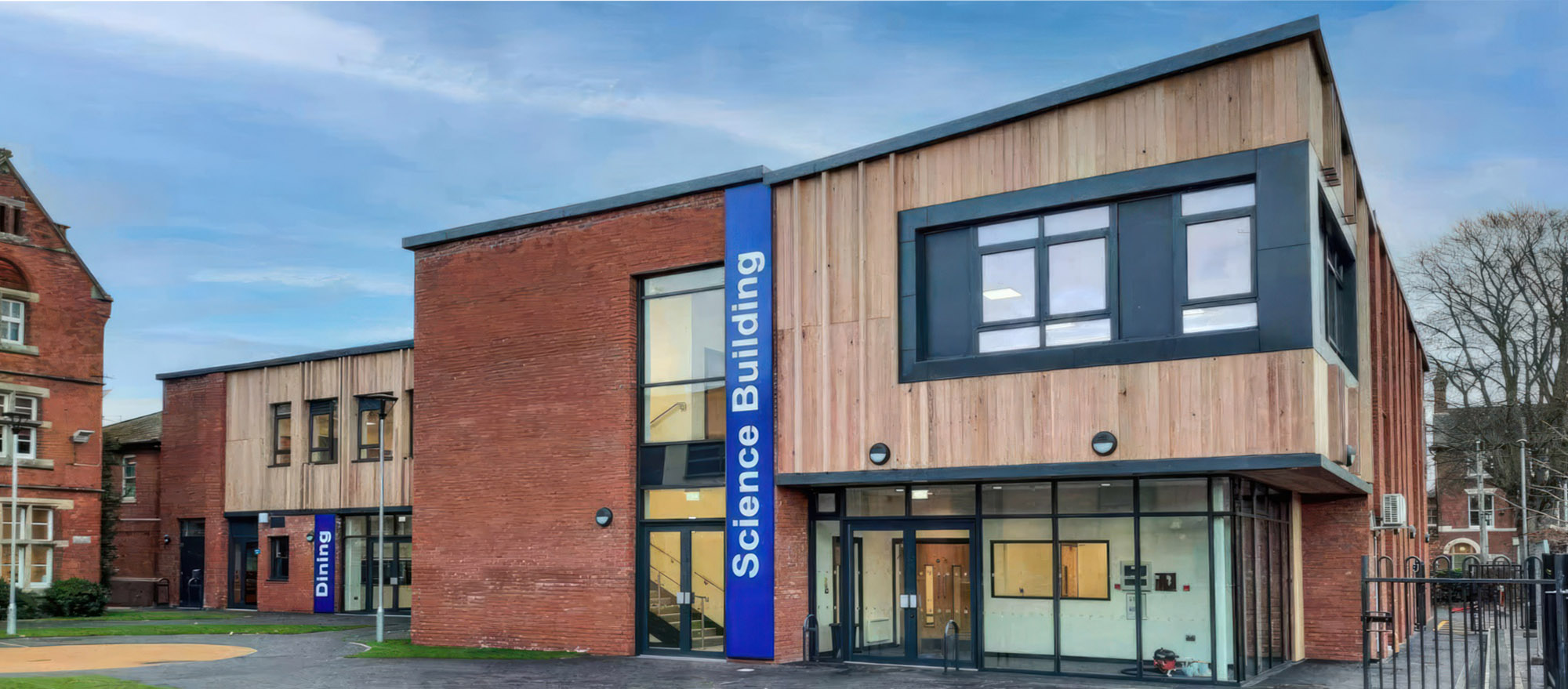 P and F Cladding - roofing and wall cladding Essex and Suffolk - LSS Rugby
